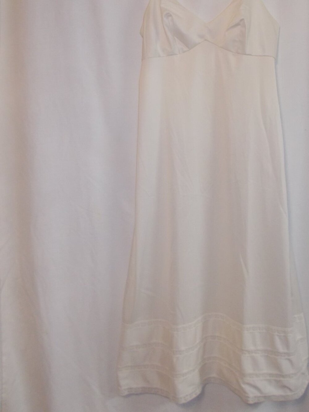 VTG Gossard Artemis full-length beige slip, size 36 average, Style 8018